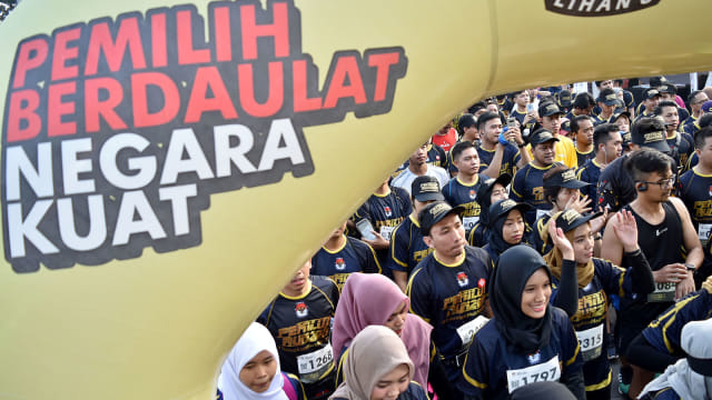 Sejumlah pelari berlari dalam lomba lari Pemilu Run 2019. Foto: Antara/Aditya Pradana Putra