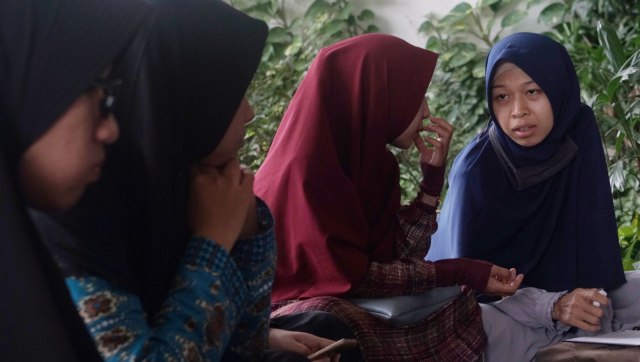 LIPUTAN KHUSUS, Indonesia Tanpa Feminis, Kajian Perempuan.