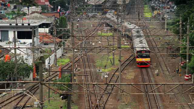 Kereta listrik, KRL, Stasiun Bekasi