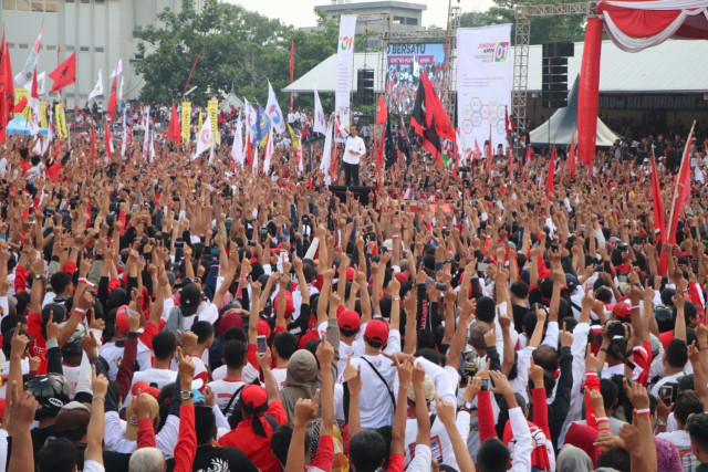 Suasana kampanye dari calon presiden (capres) nomor urut 01, Joko Widodo (Jokowi), di Stadion R. Maladi, Sriwedari, Kota Solo pada Selasa (9/4/2019). (Fernando Fitusia)