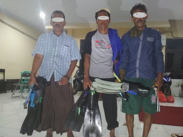 3 Nelayan Ditangkap saat melakukan pembiusan ikan di Laut Takalar, Rabu 10/4, (Makassar Indeks).