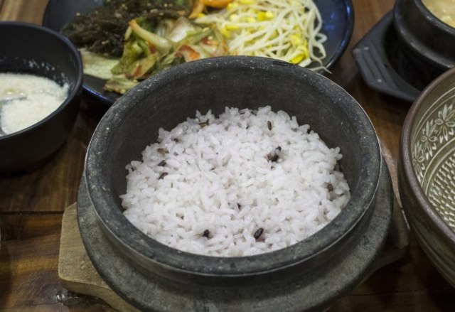 4 Tips Jitu Agar Nasi Tahan Lama dan Tidak Basi (158859)