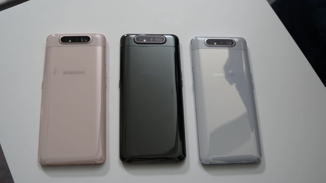 Smartphone Samsung Galaxy A80, tampak belakang. Foto: Bianda Ludwianto/kumparan