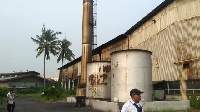 Cerobong asap setinggi 30 meter di Kawasan Industri Pulogadung, Jakarta Timur. Foto: Dok.istimewa