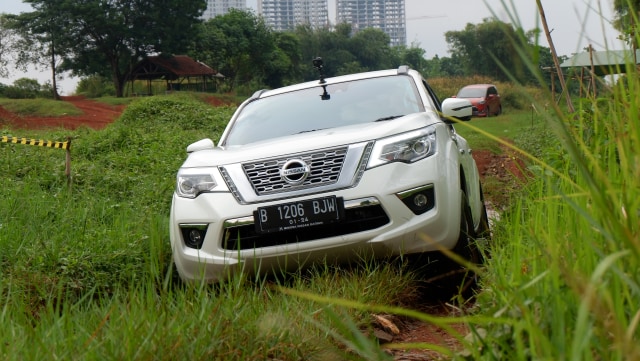 Nissan Terra