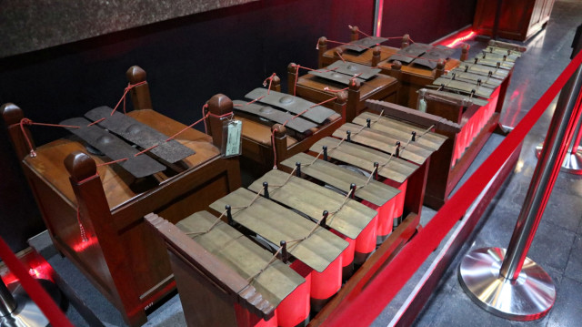 Mengenal 7 Alat Musik Indonesia yang Ikonik, Ada Tehyan hingga Hasapi (4803)