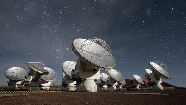 Teleskop luar angkasa di Gurun Atacama, Chile. Foto: @ehtelescope/Twitter
