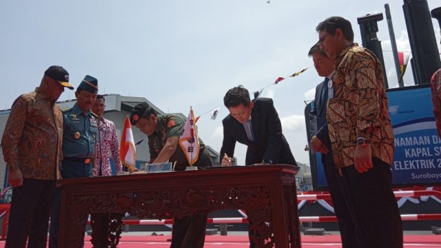 Mengenal Alugoro, Kapal Selam Pertama Buatan PT PAL (115366)