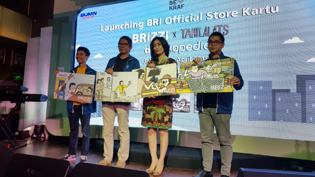Peluncuran BRI Official Store di Tokopedia dan kartu BRIZZI edisi spesial Tahilalats Foto: Muhammad Rezky Agustyananto/kumparan