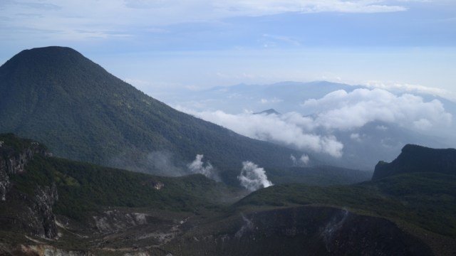 Gunung Gede Pangrango Foto: Wikimedia Commons