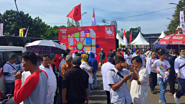 Suasana GBK dan sekitarnya jelang kampanye akbar Jokowi-Ma’ruf Amin. Foto: Darin Atiandina/kumparan