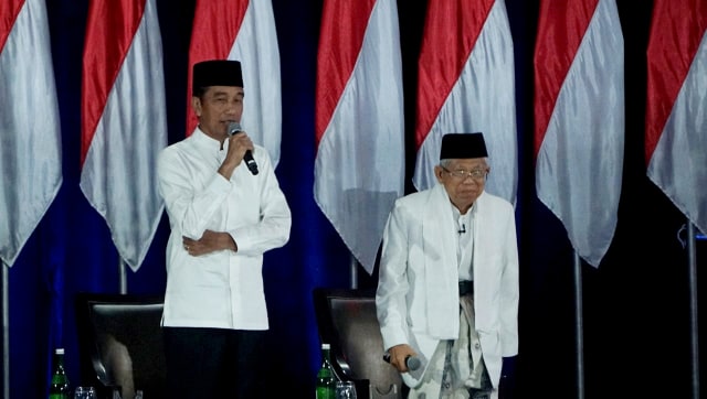 Pasangan Capres dan Cawapres no urut 01, Jokowi-Ma'ruf menyampaikan visi dan misi di Debat Final Pilpres 2019 di Hotel Sultan, Jakarta, Sabtu (13/4). Foto: Fanny Kusumawardhani/kumparan
