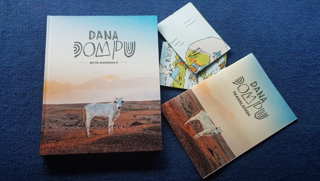 Buku Dana Dou Dompu dan terjemahannya. Foto: Info Dompu