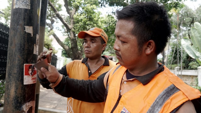Penertiban Atribut Peraga Kampanye (APK), Menteng Jakarta Pusat
