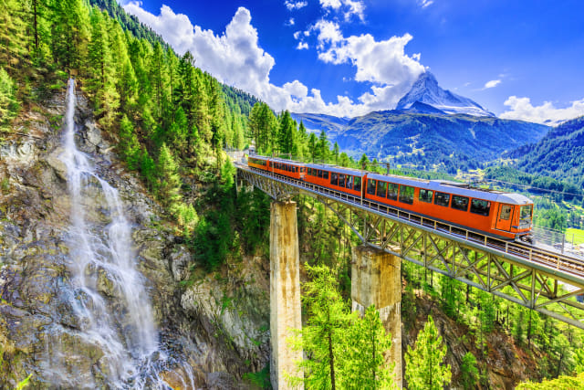 Kereta di Swiss Foto: Shutter Stock