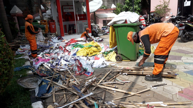 penurunan alat peraga kampanye, APK