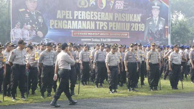 18.763 Personel TNI-Polri Disiagakan Jaga Keamanan Pemilu di Jatim (188907)