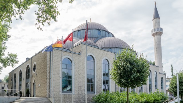 Masjid Duisburg Central di Jerman. Foto: Shutter Stock