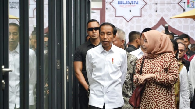 Presiden Jokowi saat meresmikan kawasan Halal Park di Kawasan Senayan