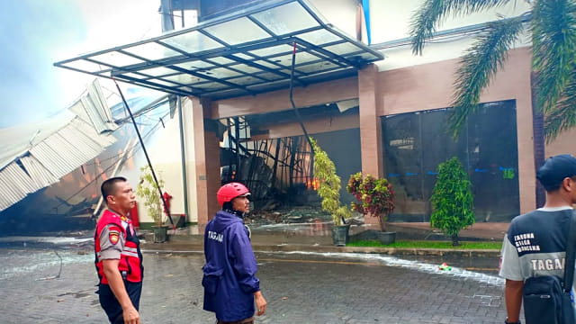 Polisi Selidiki Kebakaran di Pabrik Kacang Garuda (73148)