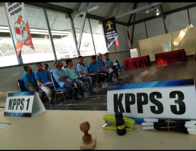 Suasana TPS 018 di dalam Lapas Kelas II A Yogyakarta, Rabu (17/4/2019). Foto: erl.