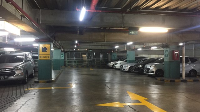Tempat Parkir Mobil di Grand Indonesia