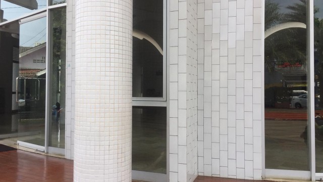 Masjid Jami Nurul Falah di Karang Tengah, Lebak Bulus, Jakarta Selatan