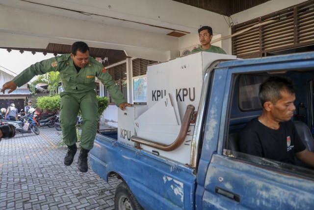 Kotak Suara di Banda Aceh Mulai Bergeser dari PPS ke PPK (13).JPG