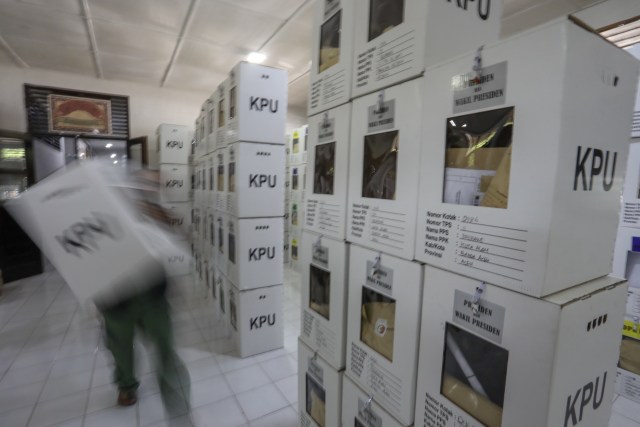 Kotak Suara di Banda Aceh Mulai Bergeser dari PPS ke PPK (7).JPG