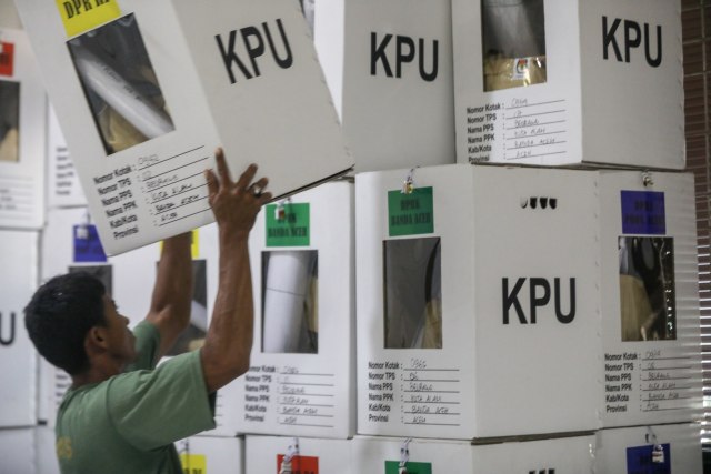 Kotak Suara di Banda Aceh Mulai Bergeser dari PPS ke PPK (10).JPG