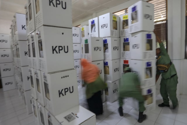 Kotak Suara di Banda Aceh Mulai Bergeser dari PPS ke PPK (4).JPG