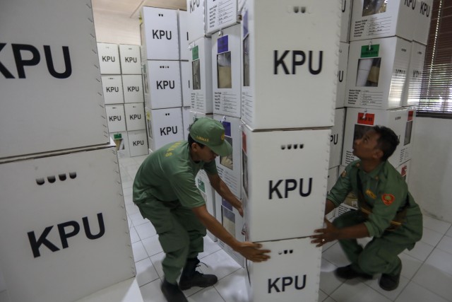 Kotak Suara di Banda Aceh Mulai Bergeser dari PPS ke PPK (3).JPG