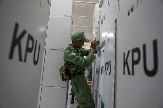 Kotak Suara di Banda Aceh Mulai Bergeser dari PPS ke PPK (12).JPG