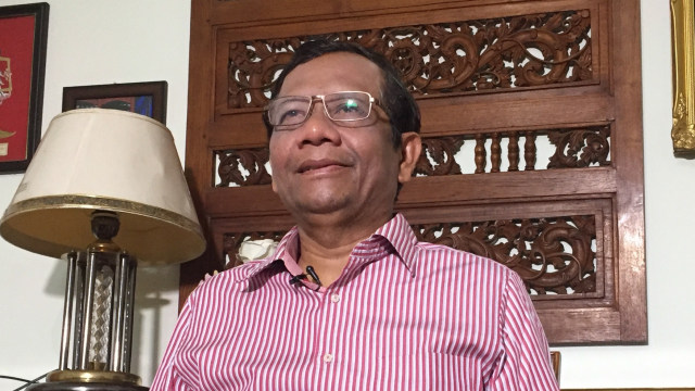 Mantan Ketua MK, Mahfud MD. Foto: Arfiansyah Panji Purnandaru/kumparan