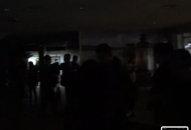 Kebakaran Terjadi di Terminal Domestik Bandara Ngurah Rai (803919)