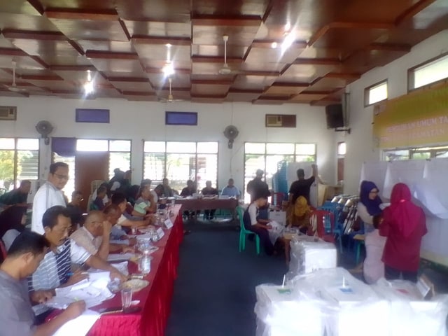 Suasana Situng di Kantor KPU Bangka.