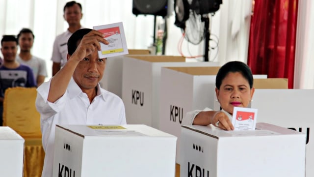 LIPSUS, Gusar Prabowo, Joko Widodo