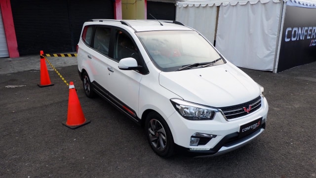 Wuling Confero S ACT