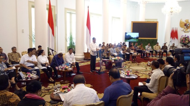 Sidang Kabinet Paripurna di Istana Kepresidenan Bogor, Jawa Barat, Selasa (23/4). Foto: Kevin Kurnianto/kumparan
