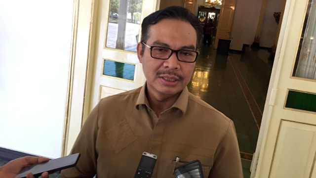 Jangan Letakkan Masker Sembarangan saat Pulang ke Rumah, Bisa Jadi Sumber Corona (542876)