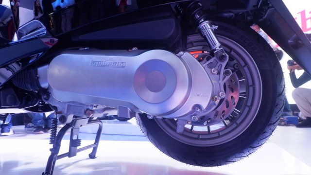 Vespa S 125 i-get 2020 vs Lambretta V125 Special, Pilih yang Mana? (1486789)