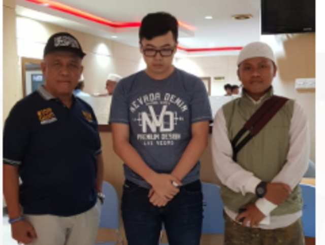 MW karyawan Hotel di Makassar Dilaporkan FPI ke Mako Polrestabes Makassar (Makassar Indeks).