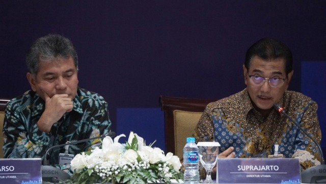 Direktur Utama Bank BRI Suprajarto (kanan) dalam pemaparan kinerja Keuangan Triwulan PT Bank Rakyat Indonesia Tahun 2019. Foto: Fanny Kusumawardhani/kumparan