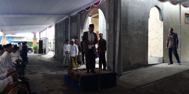Calon wakil presiden (cawapres) nomor urut 01, Ma'ruf Amin, saat berkunjung ke Ndalem Habib Hilal Alaidid, Kota Yogyakarta, Rabu (24/4/2019). Foto: ken.