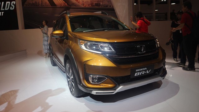 Harga Low SUV Mei 2020, Toyota Rush Naik Sampai Rp 3,5 Juta (738069)