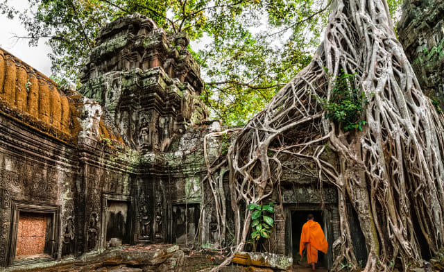Biara para biksu di kawasan Angkor Wat, Kamboja