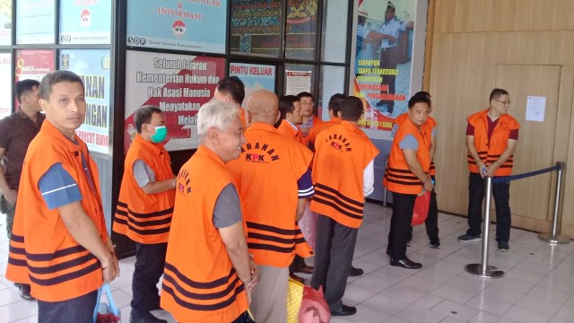KPK, Terpidana, Lapas