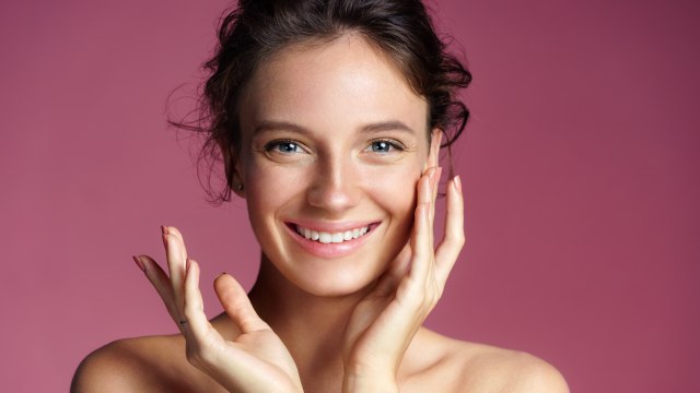 Ilustrasi wajah kulit sehat. Foto: Shutterstock
