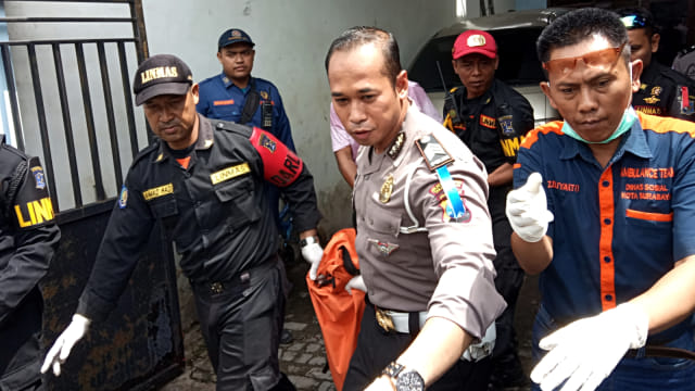 Ledakan tabung tangki di Jalan Nambangan, Surabaya