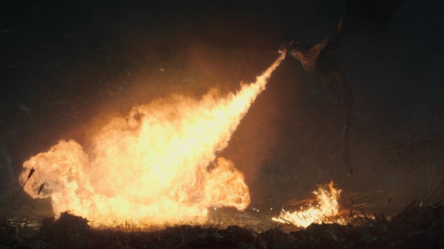 Naga Daenerys menyembur api ke pasukan Night King Foto: HBO